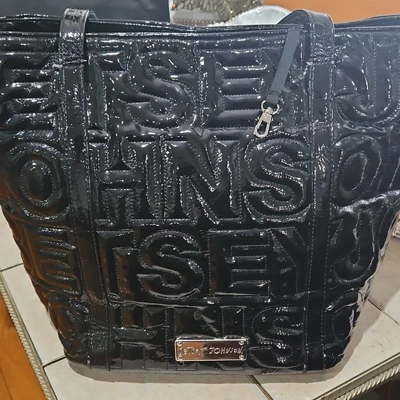 Betsey Johnson Patent Leather Tote HAS WEAR - Picture 1 of 10